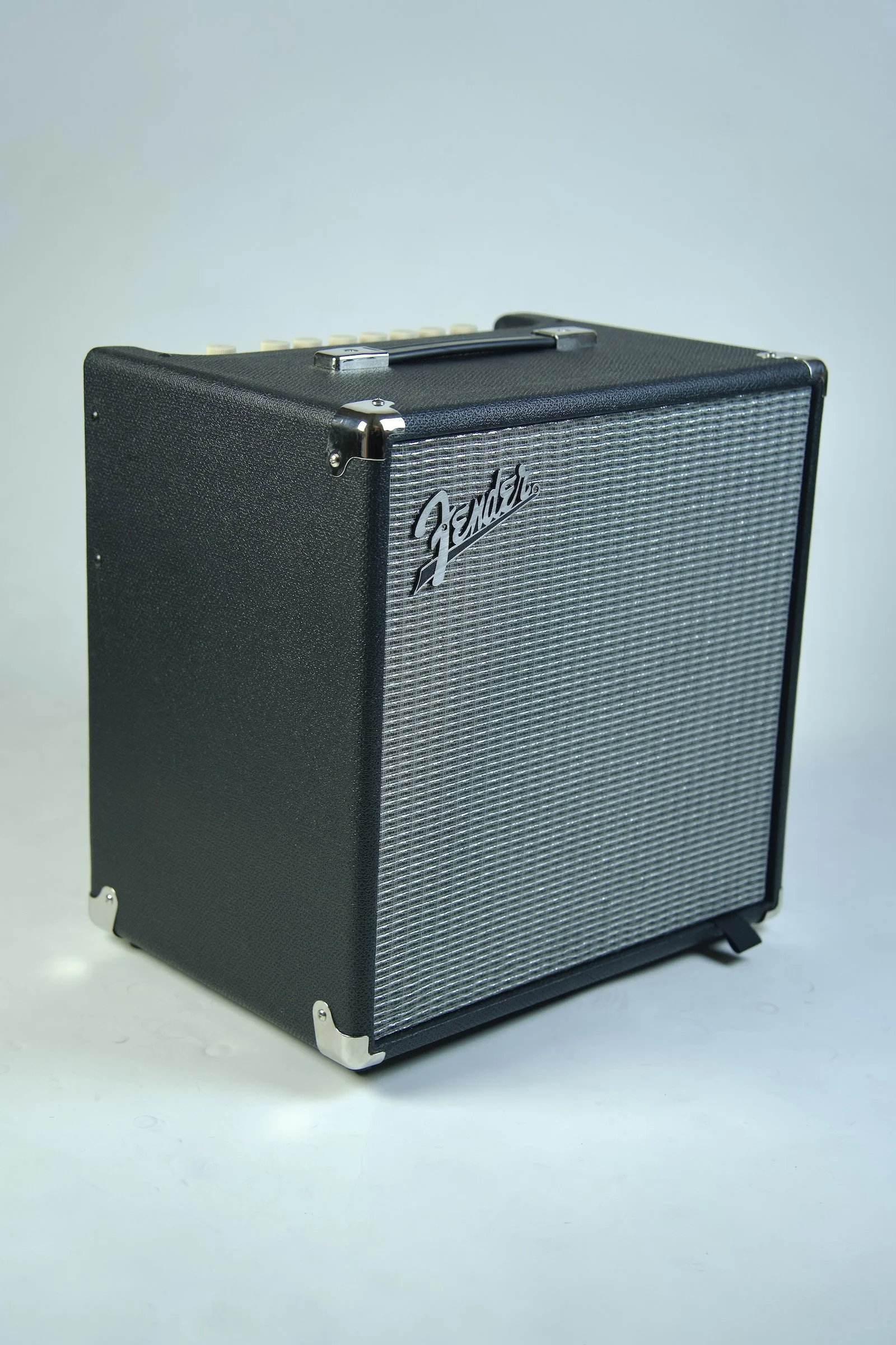 Fender Rumble 25 V3 Bass Amplifier — David's Guitar Loft